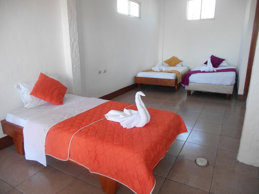 El Descanso del Petrel Puerto Ayora  Exterior foto